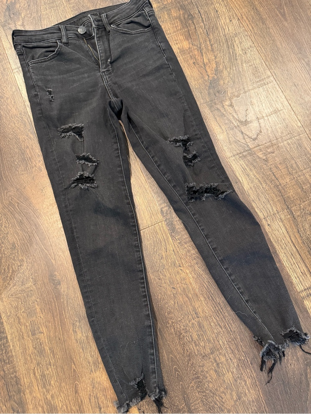 Women's Distressed Mid-Rise Black Jeans - Picture 3 of 8